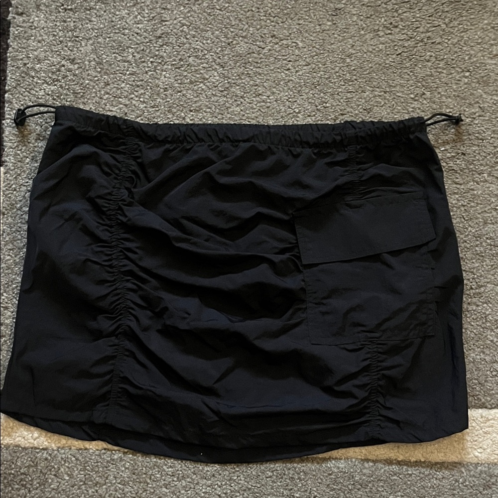 Black Ruched Mini Cargo Skirt